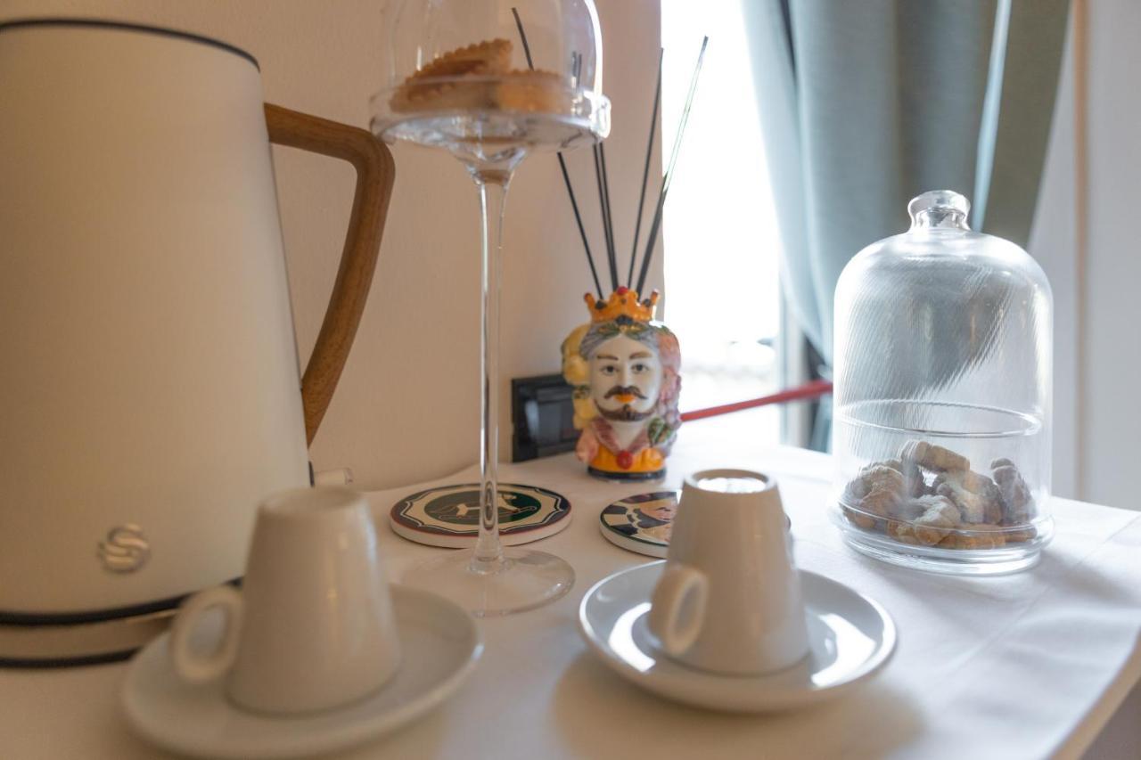Lo Schiaccianoci Bed&Breakfast De Charme 斯卡佐罗夏特 外观 照片