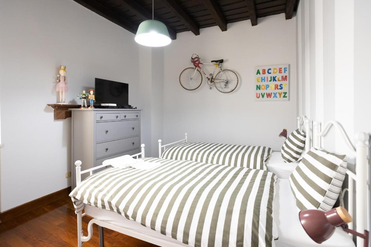 Lo Schiaccianoci Bed&Breakfast De Charme 斯卡佐罗夏特 外观 照片
