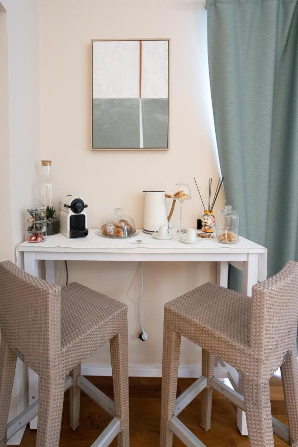 Lo Schiaccianoci Bed&Breakfast De Charme 斯卡佐罗夏特 外观 照片