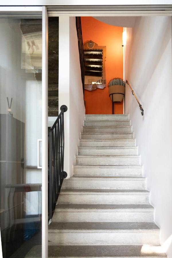 Lo Schiaccianoci Bed&Breakfast De Charme 斯卡佐罗夏特 外观 照片